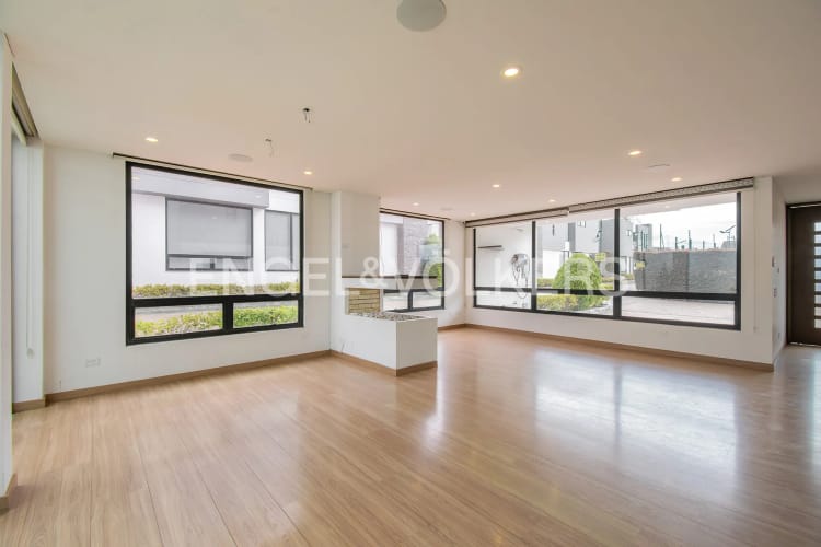Casa de 3 alcobas en venta en Pueblo Viejo, Cota, 178 m² · foto 6 de 20