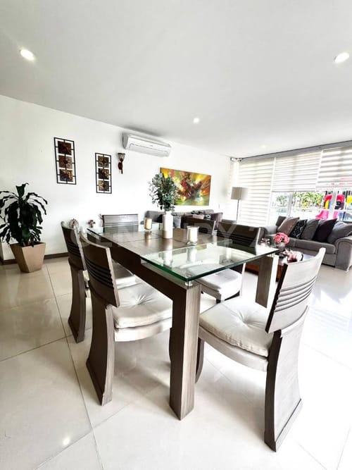 Apartamento de 3 alcobas en venta en Buque, Villavicencio, 150 m² · foto 5 de 20