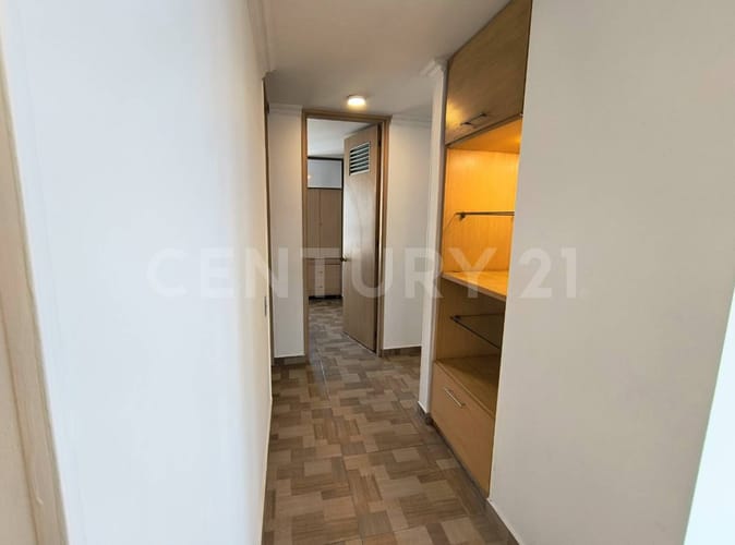 Apartamento de 3 alcobas en arriendo en Ciudad Jardin, Cali, 143 m² · foto 7 de 22