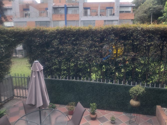 Casa de 3 alcobas en arriendo en Colina Campestre, Bogotá, 240 m² · foto 3 de 24