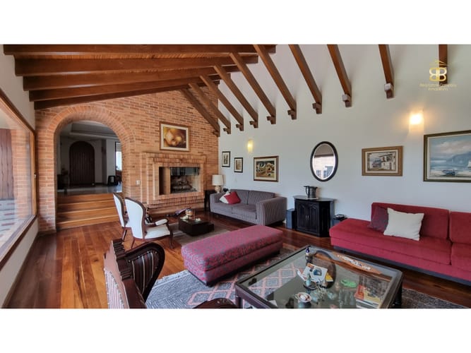 Casa de 4 alcobas en venta en Santa Ana Oriental, Bogotá, 254 m² · foto 13 de 24