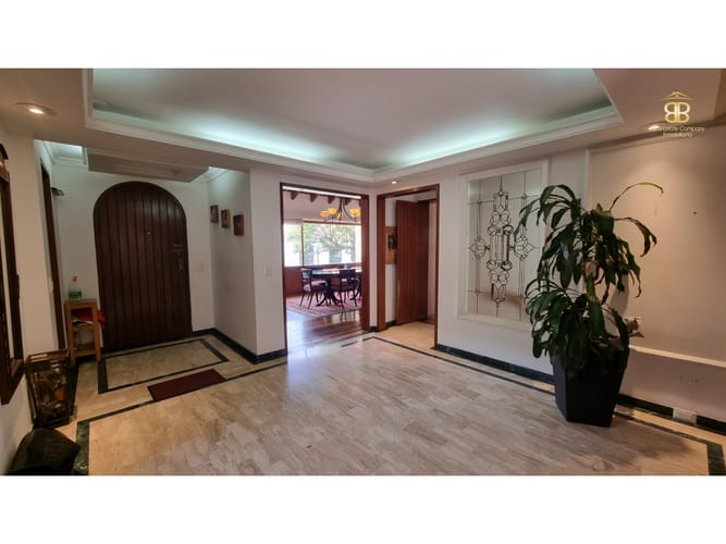 Casa de 4 alcobas en venta en Santa Ana Oriental, Bogotá, 254 m² · foto 15 de 24