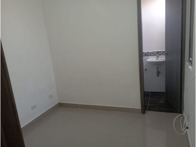 Apartamento de 3 alcobas en venta en San Pedro, Cali, 60 m² · foto 5 de 14