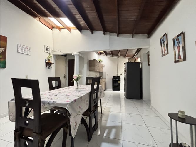 Casa de 3 alcobas en venta en Campo Amor, Medellín, 121 m² · foto 3 de 17