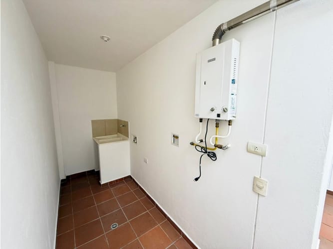Apartaestudio en arriendo en La Ceja, 124 m² · foto 3 de 13