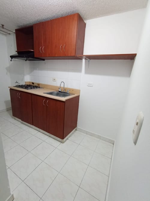 Apartamento de 2 alcobas en arriendo en Tibabuyes, Bogotá, 50 m² · foto 2 de 13