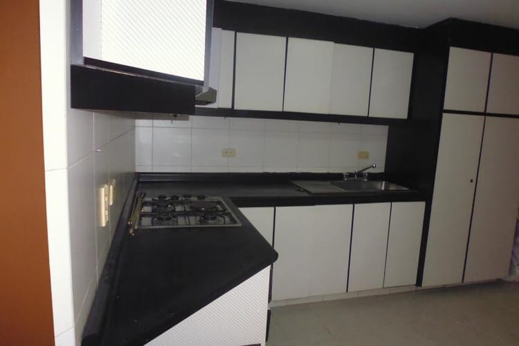 Apartamento de 3 alcobas en arriendo en Cedritos, Bogotá, 90 m² · foto 13 de 18