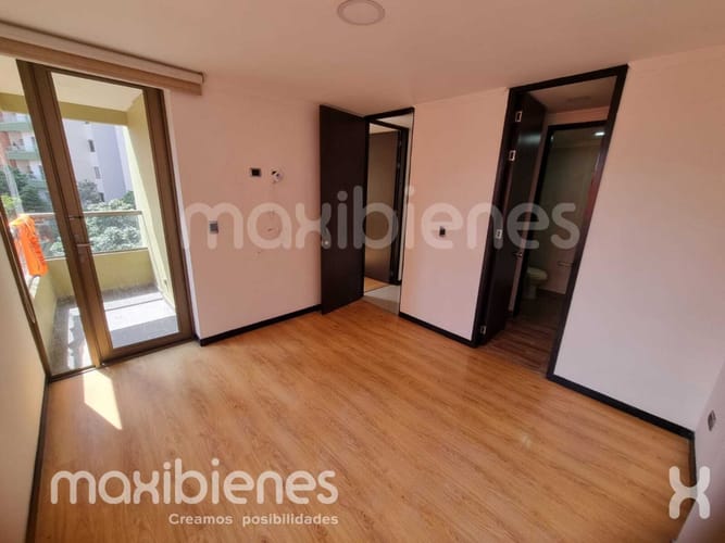 Apartamento de 2 alcobas en arriendo en Entreamigos, Sabaneta, 75 m² · foto 4 de 11