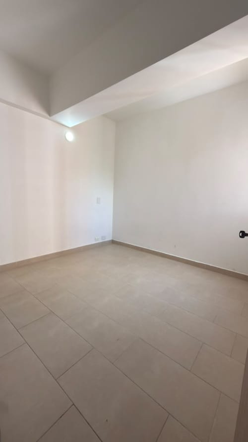 Apartamento de 3 alcobas en arriendo en La Navarra, Bello, 80 m² · foto 8 de 13