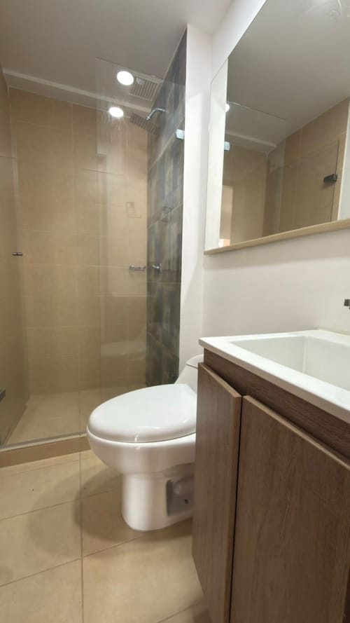 Apartamento de 3 alcobas en arriendo en La Navarra, Bello, 80 m² · foto 13 de 13