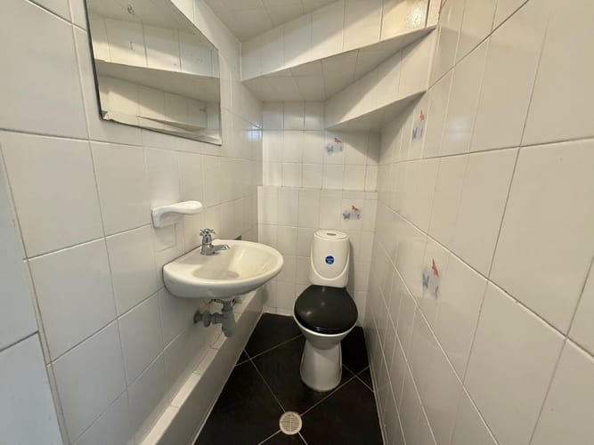 Casa de 3 alcobas en arriendo en Loma De Los Bernal, Medellín, 174 m² · foto 8 de 17
