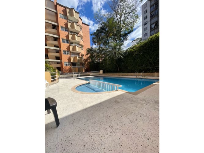 Apartamento de 2 alcobas en venta en La Castellana, Medellín, 55 m² · foto 16 de 17