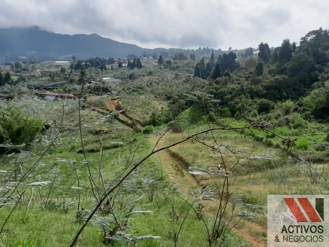 Lote en venta en San Cristobal, Medellín, 2000 m² · foto 7 de 24