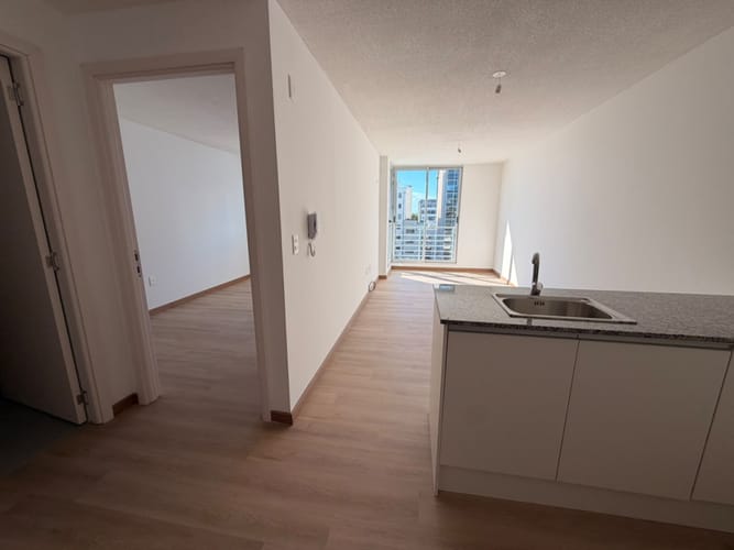 ALQUILER DE APARTAMENTO DE 1 DORMITORIO A ESTRENAR EN CORDON · Foto 1