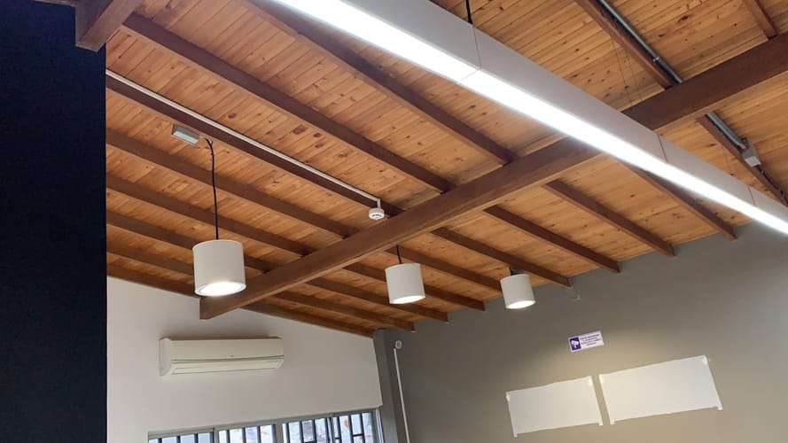 Casa de 19 alcobas en arriendo en Belen Alameda, Medellín, 300 m² · foto 16 de 17