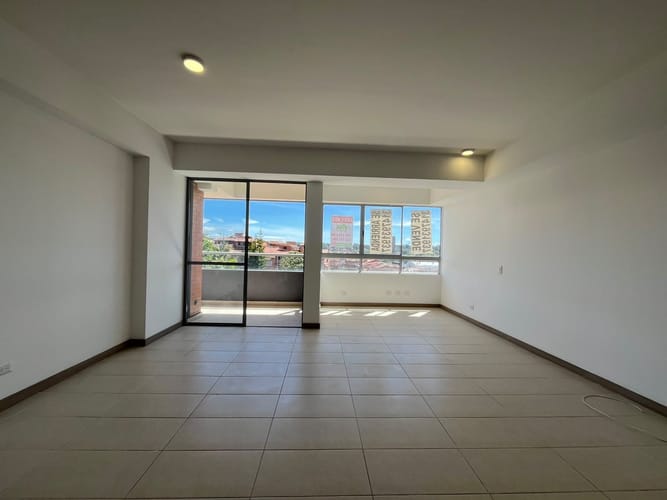 Apartamento de 3 alcobas en arriendo en El Porvenir, Rionegro, 88 m² · foto 5 de 16