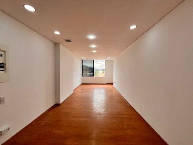 Oficina en venta en Calahorra, Cajicá, 62 m² · foto 2 de 24