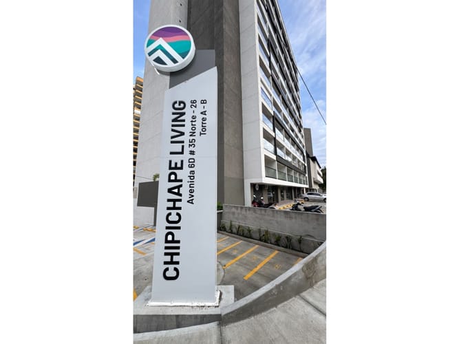Apartaestudio en venta en Chipichape, Cali, 30 m² · foto 2 de 24