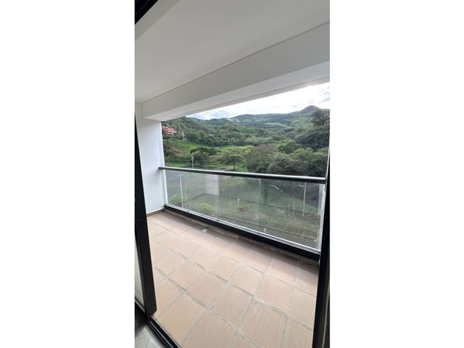 Apartaestudio en venta en Chipichape, Cali, 30 m² · foto 4 de 24