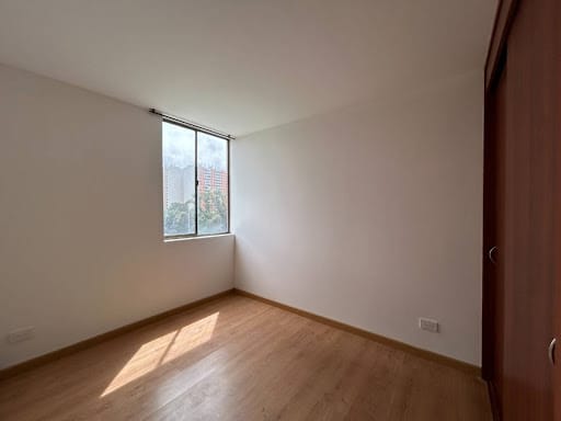 Apartamento de 3 alcobas en arriendo en Alameda, Bogotá, 115 m² · foto 11 de 24