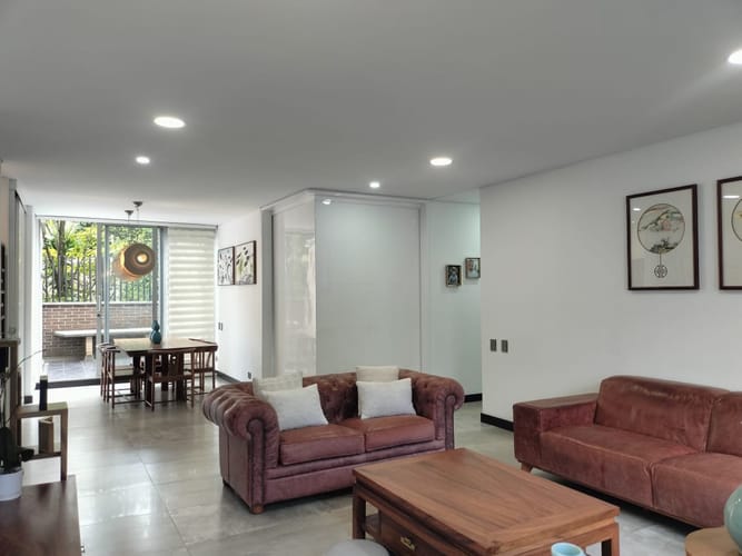 Apartamento de 2 alcobas en arriendo en El Poblado, Medellín, 167 m² · foto 6 de 17