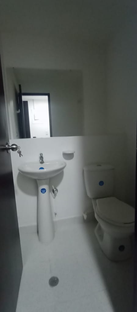 Oficina en arriendo en Santa Monica, Cali, 80 m² · foto 18 de 24