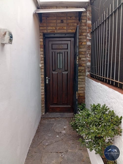 Casa en alquiler c/ cochera en Cerrito · Photo 3