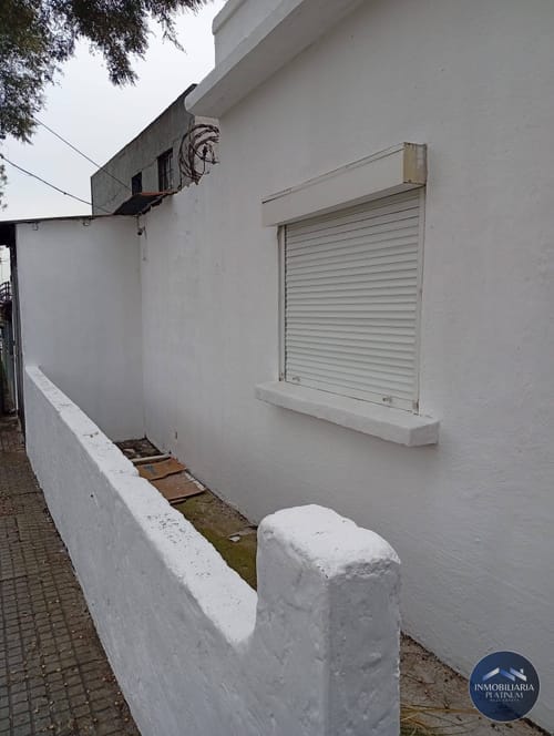 Casa en alquiler c/ cochera en Cerrito · Photo 5
