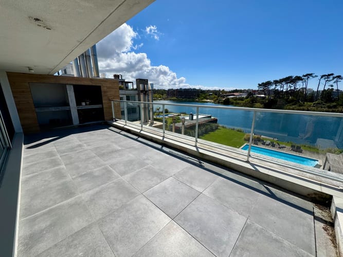 Alquiler apartamento 3 dormitorios con vista al lago en Avenida de las Americas Parque Miramar Carrasco · Photo 4