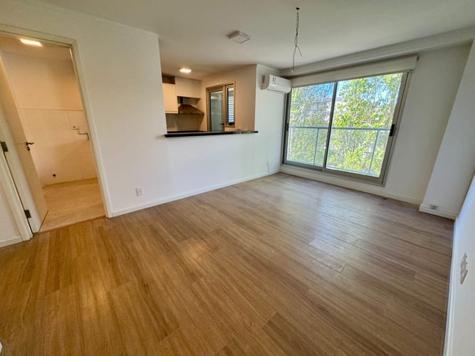 Alquiler apartamento 3 dormitorios con vista al lago en Avenida de las Americas Parque Miramar Carrasco · Photo 8