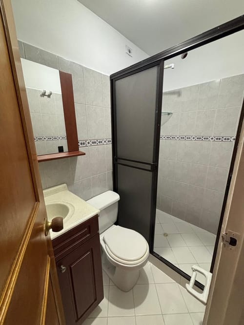 Apartamento de 2 alcobas en venta en Villa Paula, Itagüí, 60 m² · foto 5 de 24