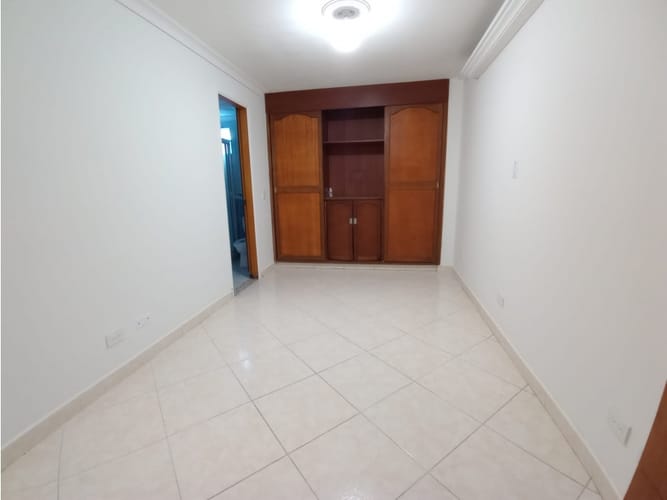 Apartamento de 3 alcobas en arriendo en La América, Medellín, 65 m² · foto 12 de 14