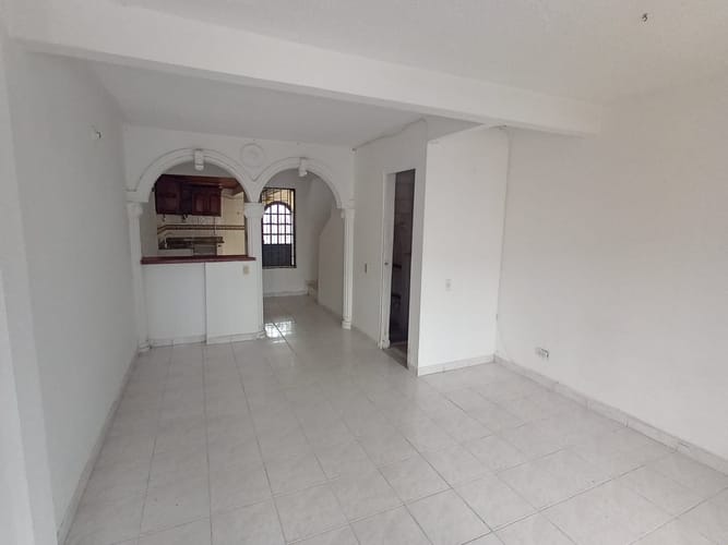 Casa de 3 alcobas en venta en Prados De Castilla, Villavicencio, 87 m² · foto 3 de 8