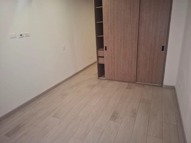 Apartaestudio en arriendo en Plaza De Las Américas, Bogotá, 30 m² · foto 5 de 15