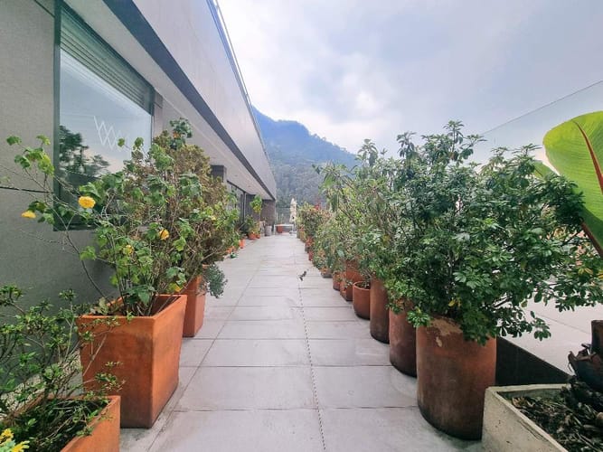 Apartamento de 3 alcobas en venta en Chapinero, Bogotá, 217 m² · foto 2 de 24