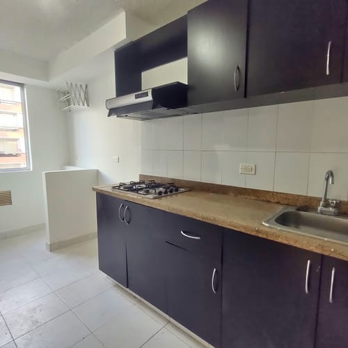 Apartamento de 3 alcobas en venta en Cantalejo, Bogotá, 76 m² · foto 2 de 21
