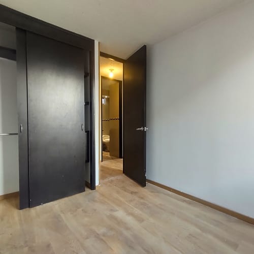 Apartamento de 3 alcobas en venta en Cantalejo, Bogotá, 76 m² · foto 8 de 21