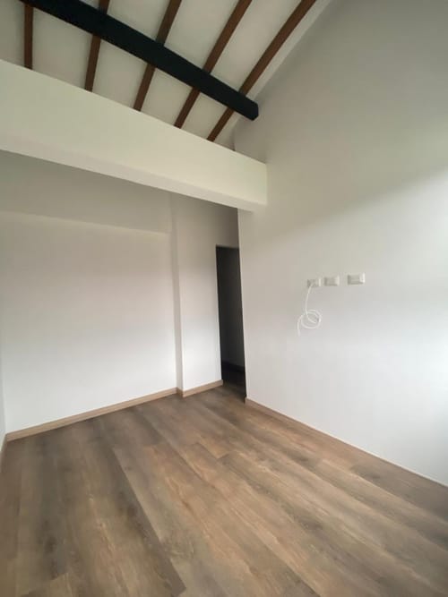Apartamento de 3 alcobas en arriendo en El Tambo, La Ceja, 74 m² · foto 2 de 12