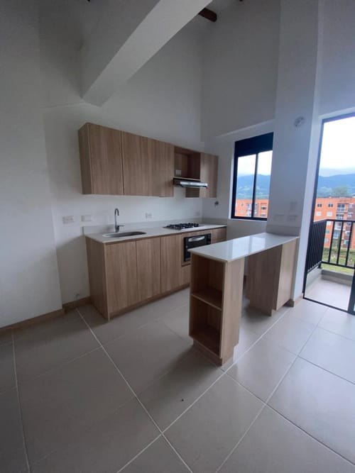 Apartamento de 3 alcobas en arriendo en El Tambo, La Ceja, 74 m² · foto 6 de 12
