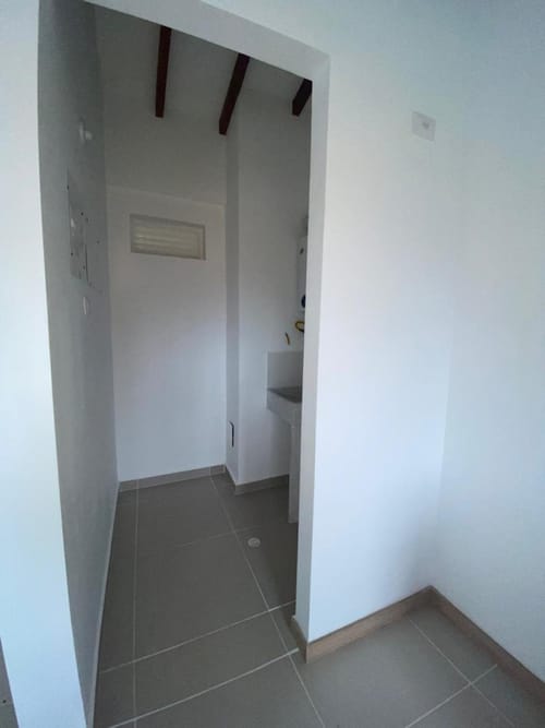 Apartamento de 3 alcobas en arriendo en El Tambo, La Ceja, 74 m² · foto 10 de 12