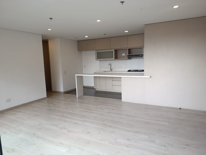 Apartamento de 2 alcobas en arriendo en Las Palmas, Medellín, 92 m² · foto 2 de 24