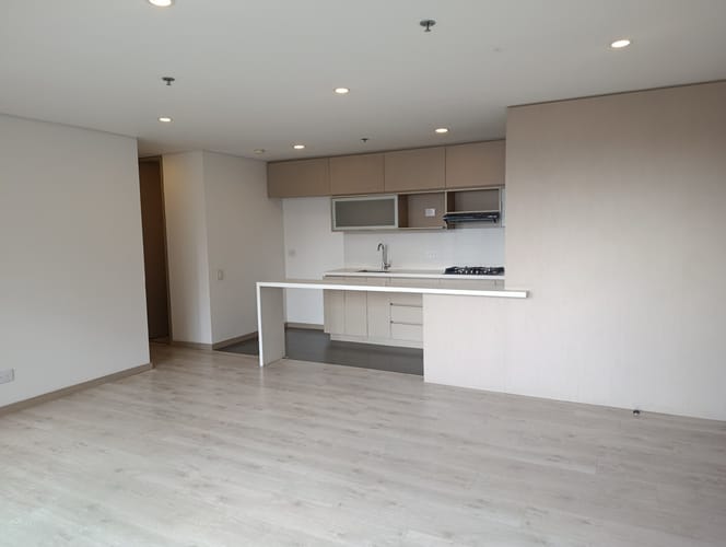 Apartamento de 2 alcobas en arriendo en Las Palmas, Medellín, 92 m² · foto 7 de 24
