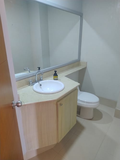 Apartaestudio en arriendo en El Poblado, Medellín, 60 m² · foto 7 de 19