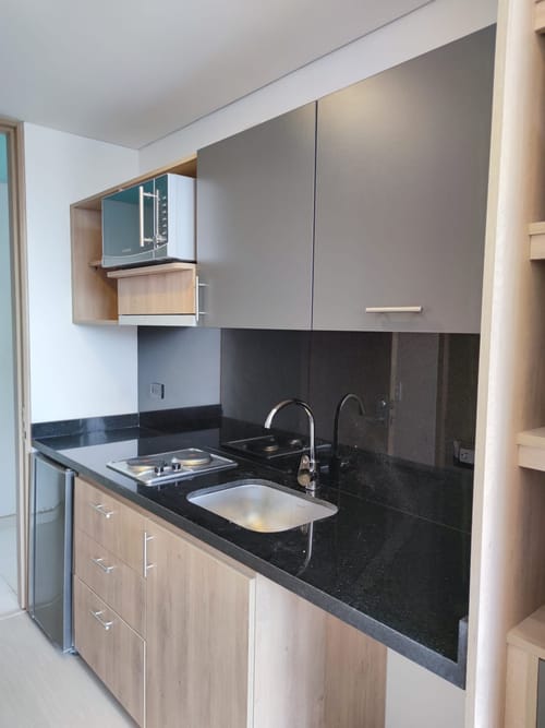 Apartamento de 1 alcoba en venta en Chapinero, Bogotá, 18 m² · foto 2 de 17