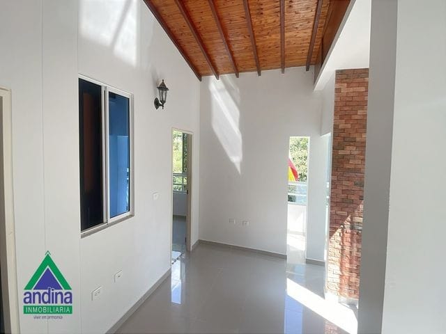 Apartamento de 3 alcobas en arriendo en Campo Verde, Piedecuesta, 65 m² · foto 2 de 12