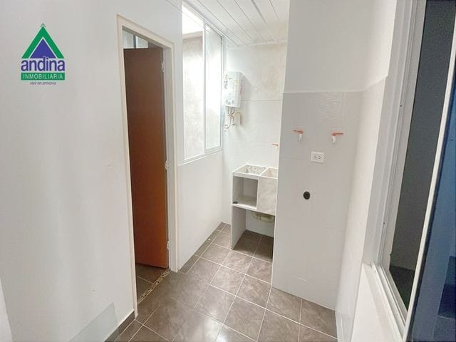 Apartamento de 3 alcobas en arriendo en Campo Verde, Piedecuesta, 65 m² · foto 5 de 12