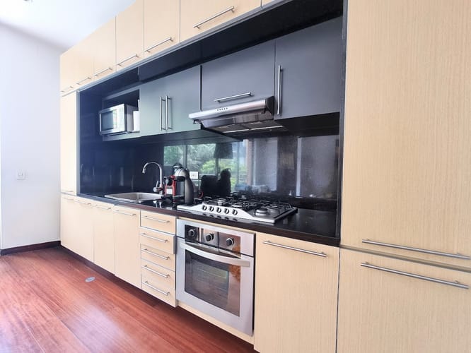 Apartamento de 1 alcoba en venta en Chico, Bogotá, 81 m² · foto 12 de 24