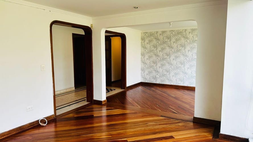 Apartamento de 3 alcobas en venta en Chico Norte, Bogotá, 130 m² · foto 16 de 21