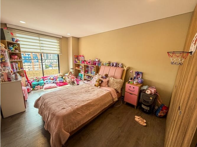 Apartamento de 3 alcobas en venta en La Floresta, Bogotá, 154 m² · foto 9 de 11