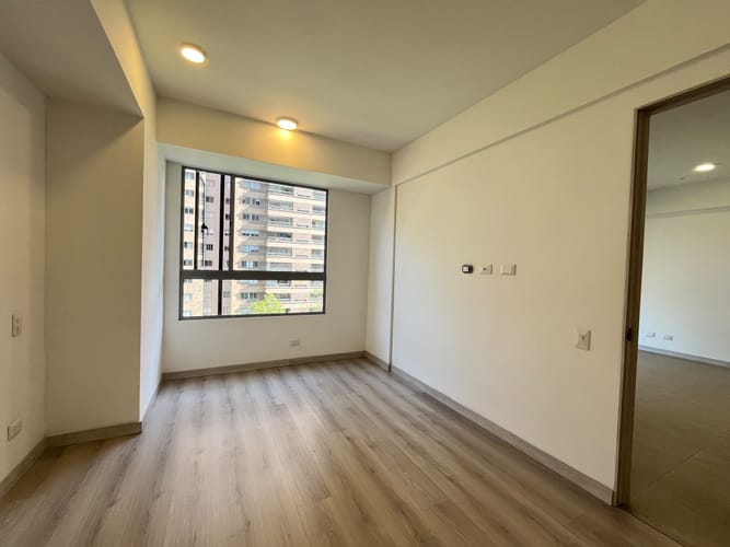 Apartamento de 2 alcobas en arriendo en Ciudad Del Río, Medellín, 80 m² · foto 13 de 16